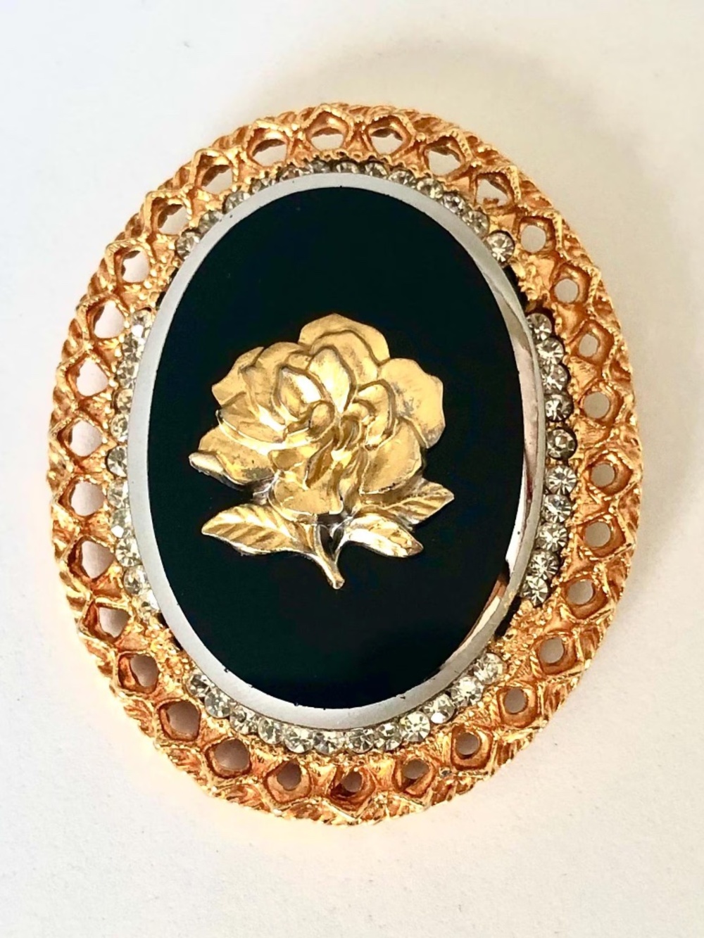 Vintage Signed Celebrity Gold Rose on Black Glass Pin/Pendant